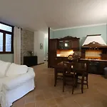 Il Castello Di Campolongo Aparthotel 4*