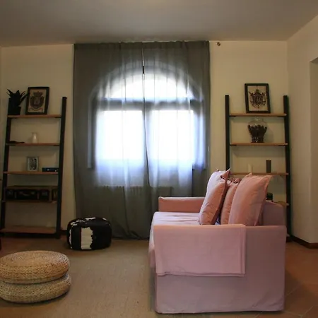 アパートホテル Il Castello Di Campolongo 4*