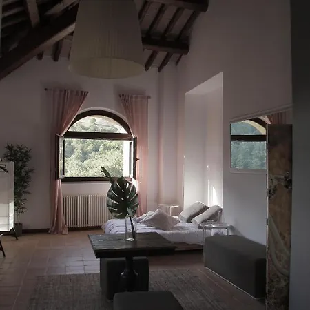 Ξενοδοχείο με διαμερίσματα Il Castello Di Campolongo Valfabbrica