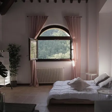 Apartmanhotel Il Castello Di Campolongo Valfabbrica