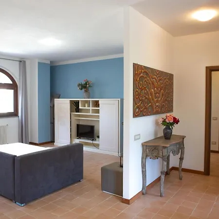 Il Castello Di Campolongo アパートホテル