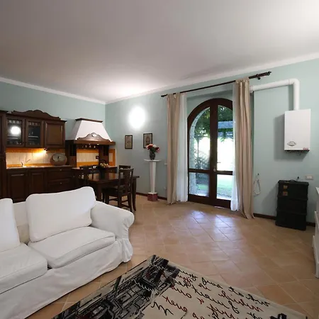 Ht Castello Di Campolongo