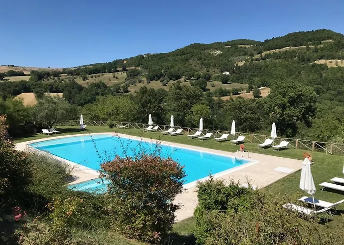 Il Castello Di Campolongo Aparthotel Valfabbrica