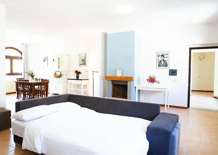 Il Castello Di Campolongo Ξενοδοχείο με διαμερίσματα 4*