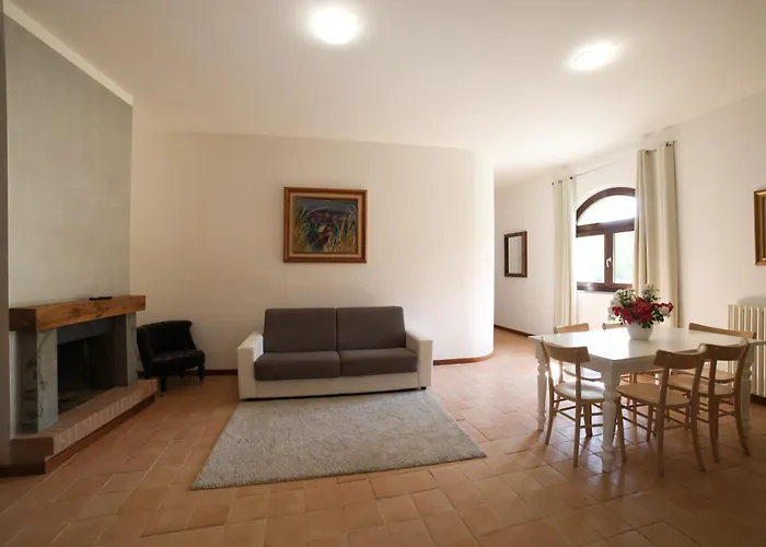 Il Castello Di Campolongo 4* Valfabbrica