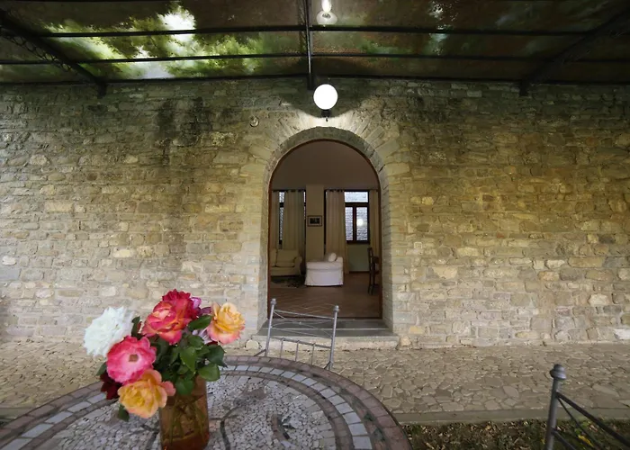 Ξενοδοχείο με διαμερίσματα Il Castello Di Campolongo Valfabbrica